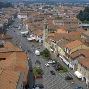 PIAZZA  MAZZINI - Comune di Castano Primo (MI)
